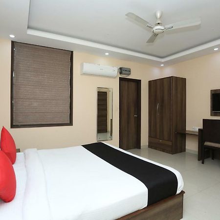 Bilberry Hotel Rewāri Dış mekan fotoğraf