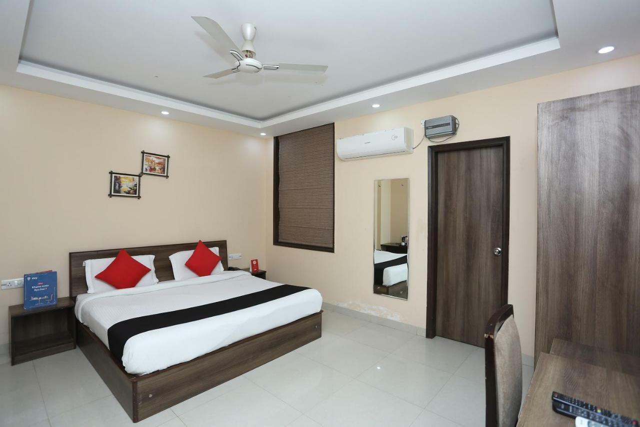 Bilberry Hotel Rewāri Dış mekan fotoğraf