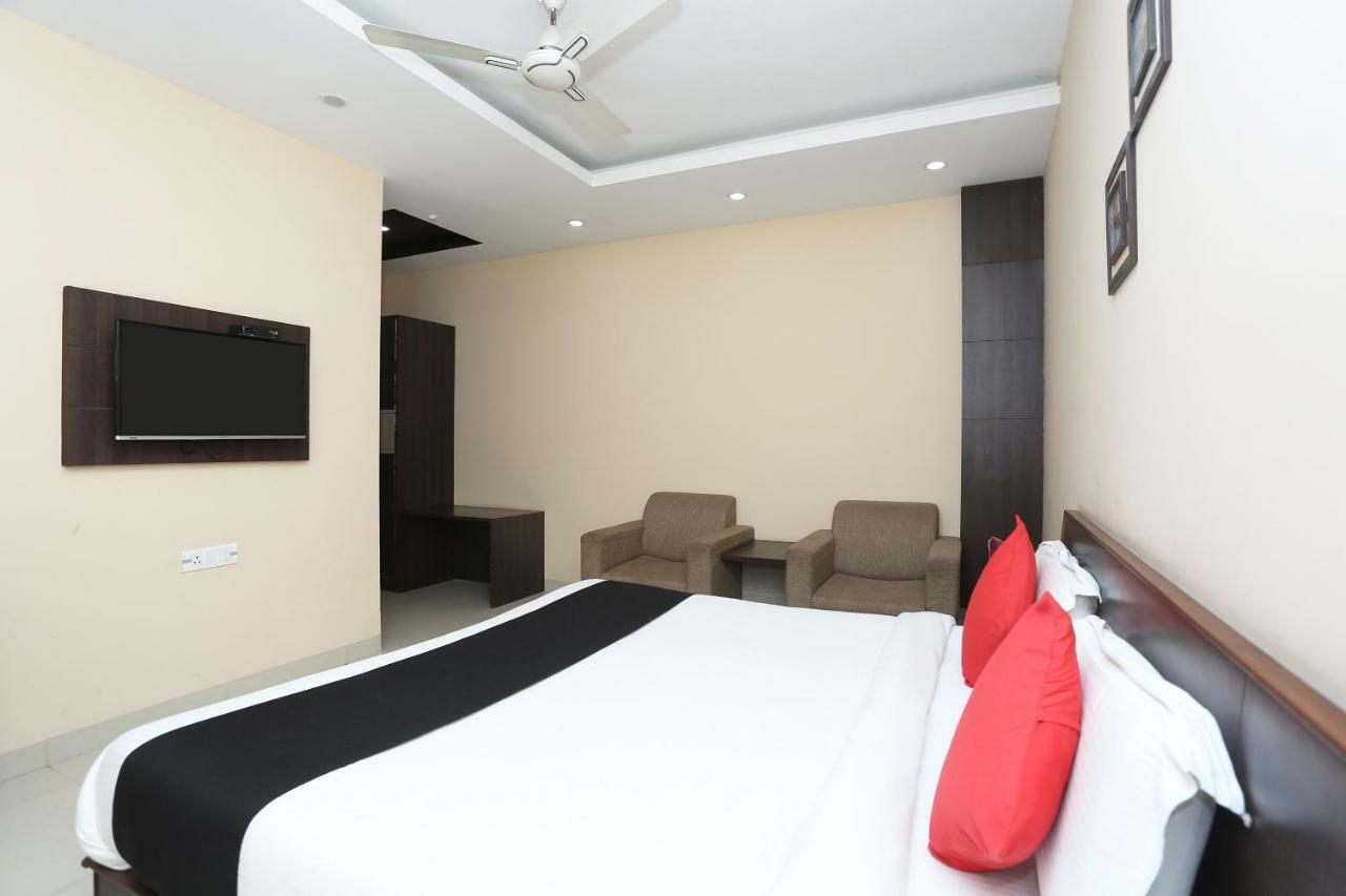 Bilberry Hotel Rewāri Dış mekan fotoğraf
